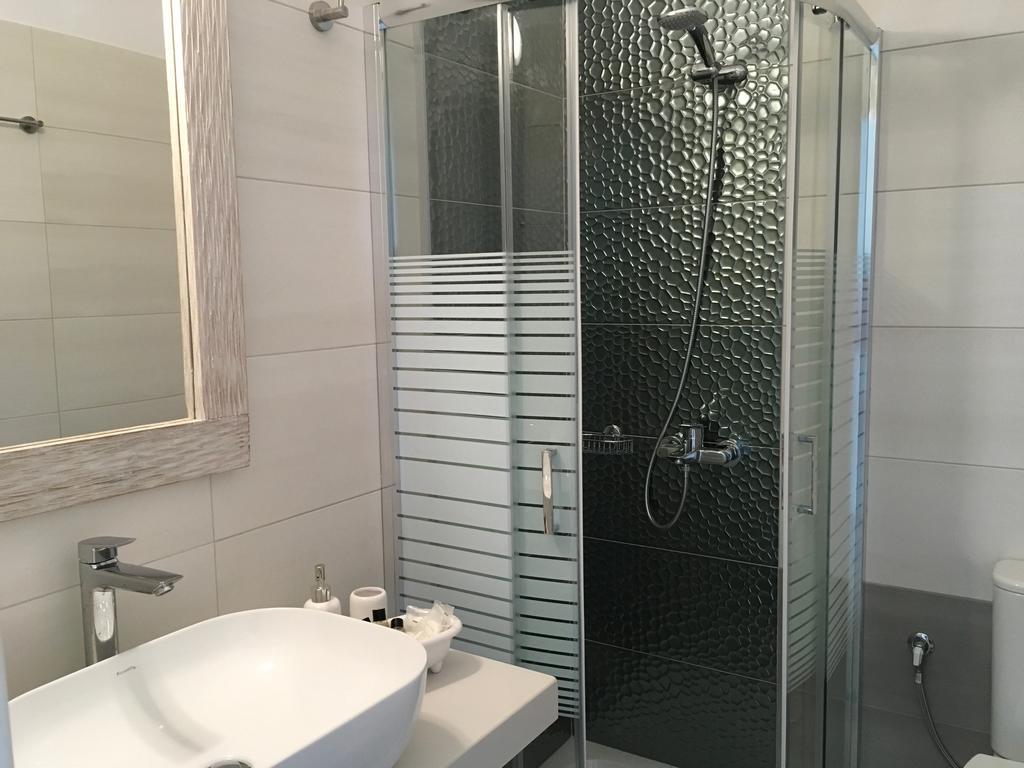 Eleftheria Luxury Suites Mykonos Town Экстерьер фото