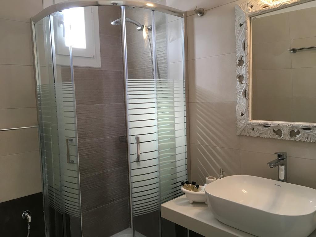 Eleftheria Luxury Suites Mykonos Town Экстерьер фото