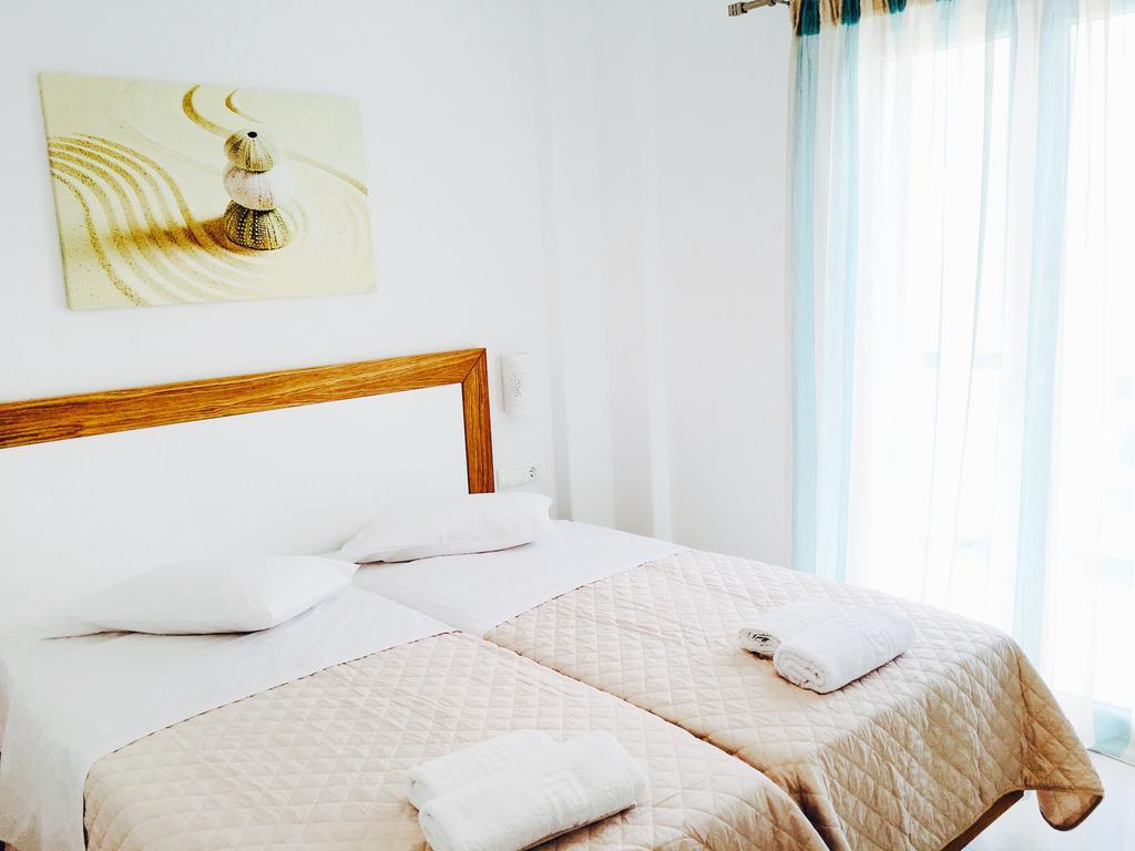 Eleftheria Luxury Suites Mykonos Town Экстерьер фото